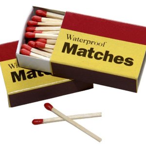 box_of_50_waterproof_matches__64968.jpg